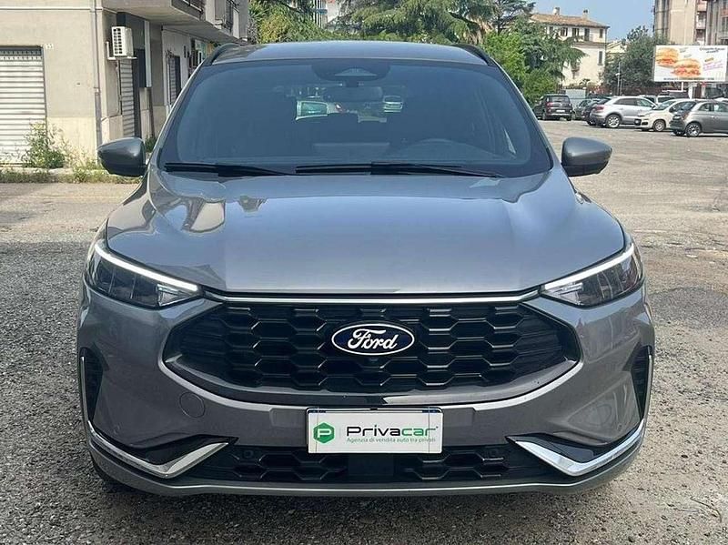 Usata Ford Kuga ST-Line X 151 CV (111 kW) 2025 Grigio SUV