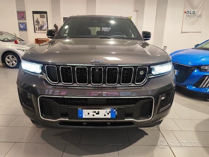 Usata Jeep Grand Cherokee Overland 272 CV (200 kW) 2025 Grigio SUV