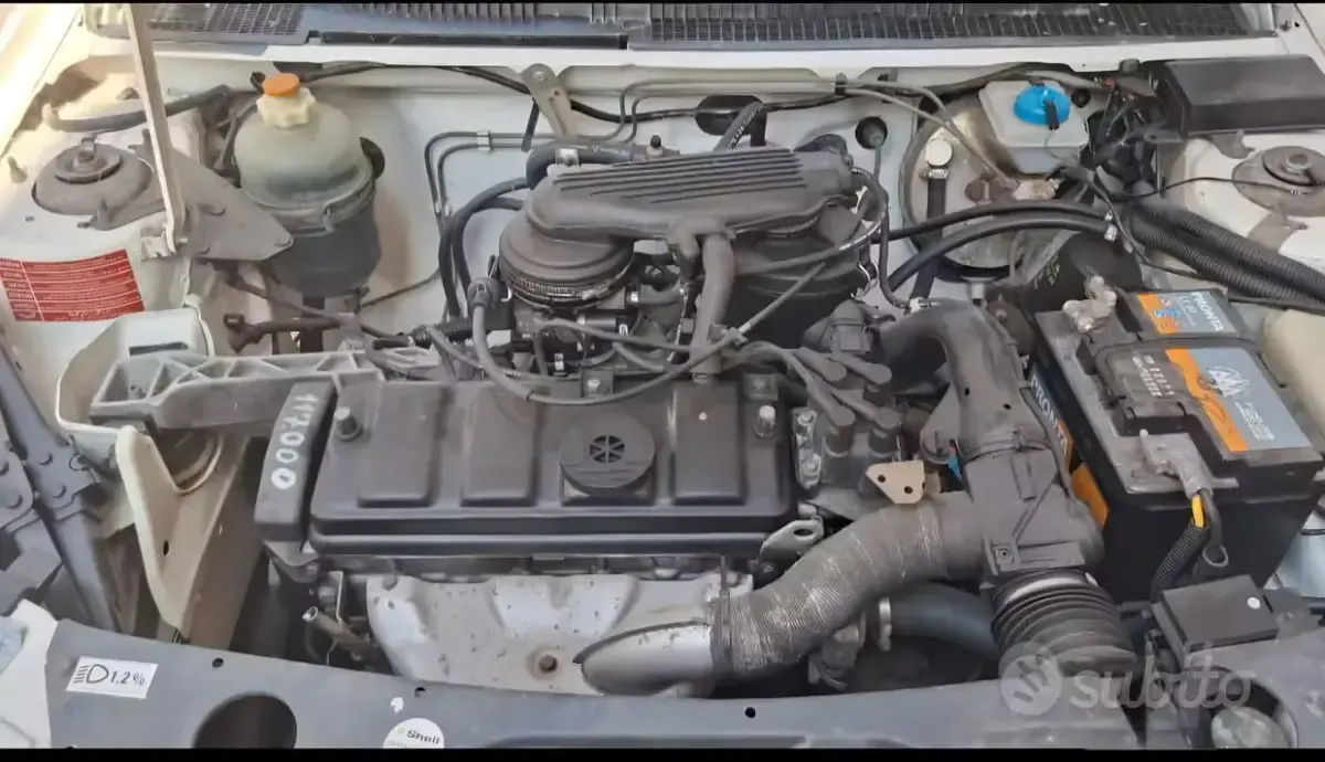 Usata Peugeot 205 60 CV (44 kW) 1992 Bianco Utilitaria