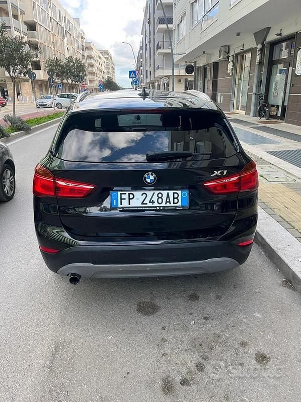 Usata BMW X1 150 CV (110 kW) 2018 Nero SUV