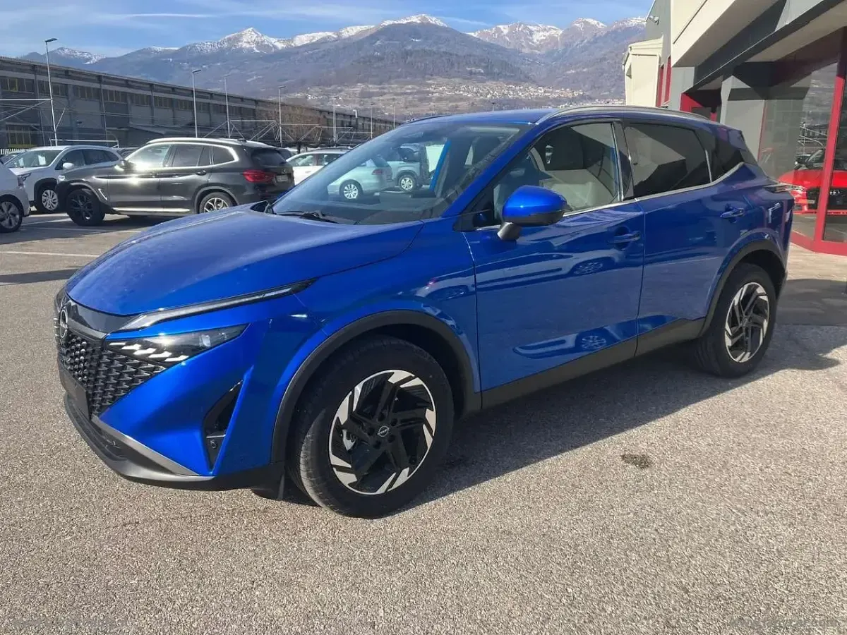Nuova Nissan Qashqai N-Connecta 158 CV (116 kW) 2025 Blu/azzurro SUV