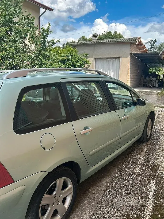 Usata Peugeot 307 136 CV (100 kW) 2003 Verde Station wagon