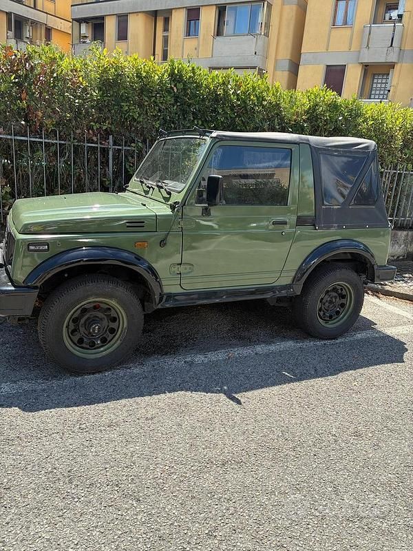 Verde Usata 1991 Suzuki Samurai SUV | 12.700 € - Immagine 1/4
