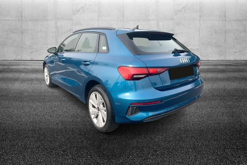 Usata Audi A3 e-tron Design 204 CV (150 kW) 2021 Blu metallizzato Utilitaria