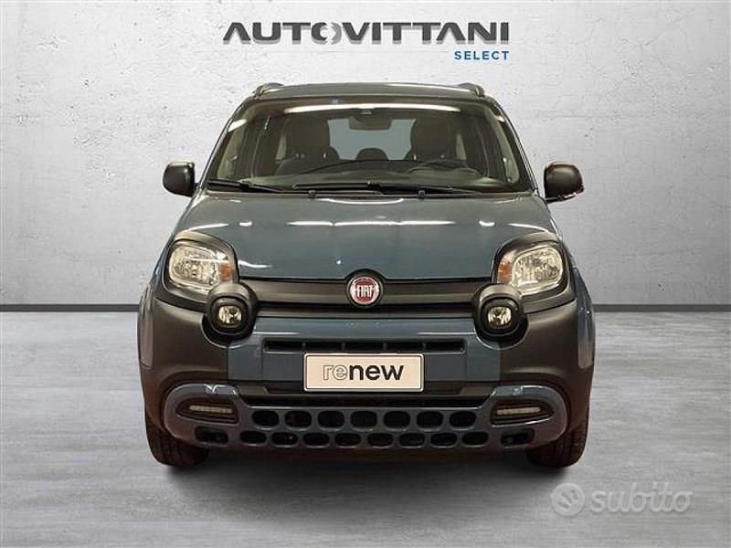 Usata Fiat Panda Cross Cross 70 CV (51 kW) 2022 Blu scuro Utilitaria