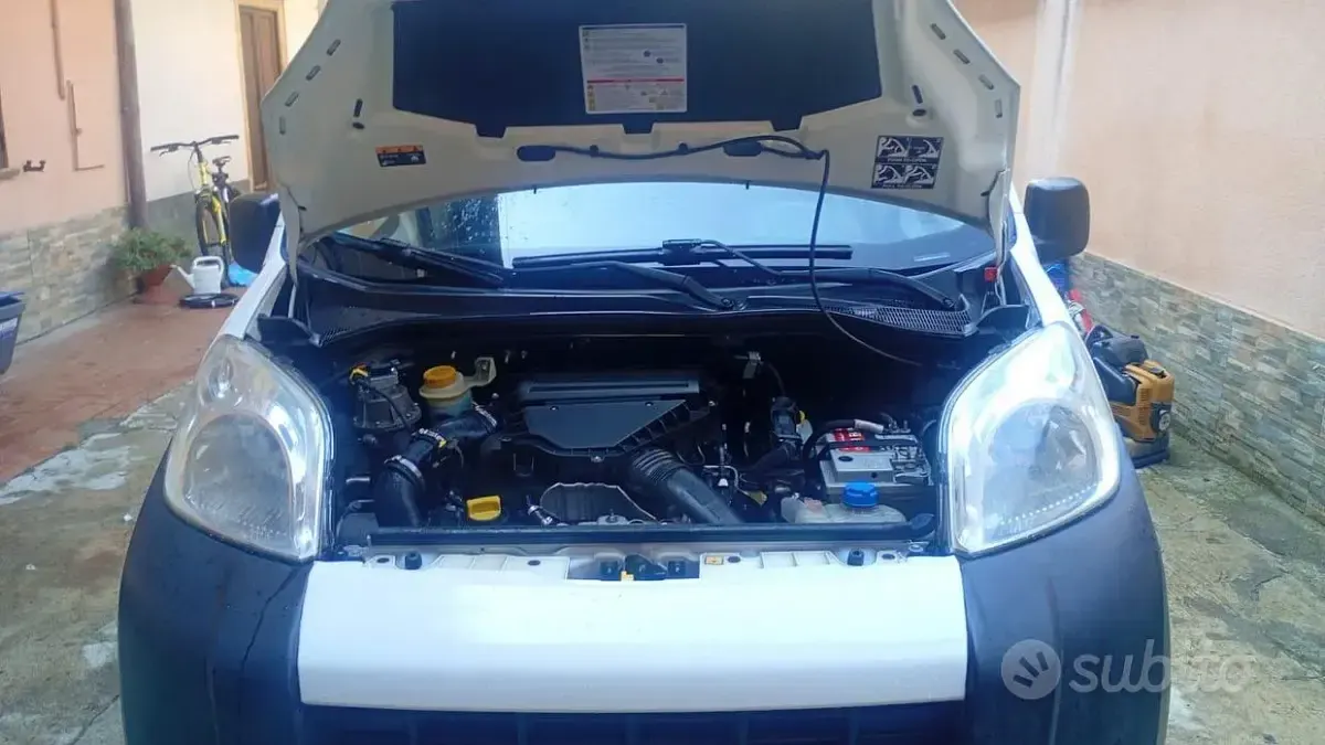 Usata Citroën Nemo 75 CV (55 kW) 2016 Bianco Monovolume