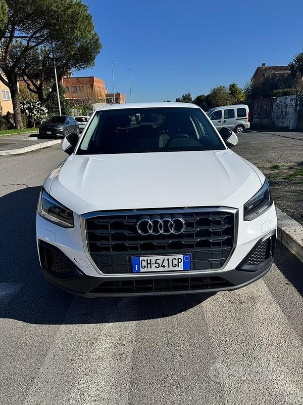 Usata Audi Q2 Admired 116 CV (85 kW) 2021 Bianco SUV
