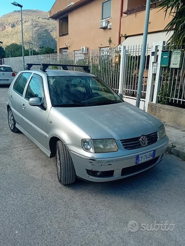 Usata VW Polo 101 CV (74 kW) 2001 Grigio Berlina