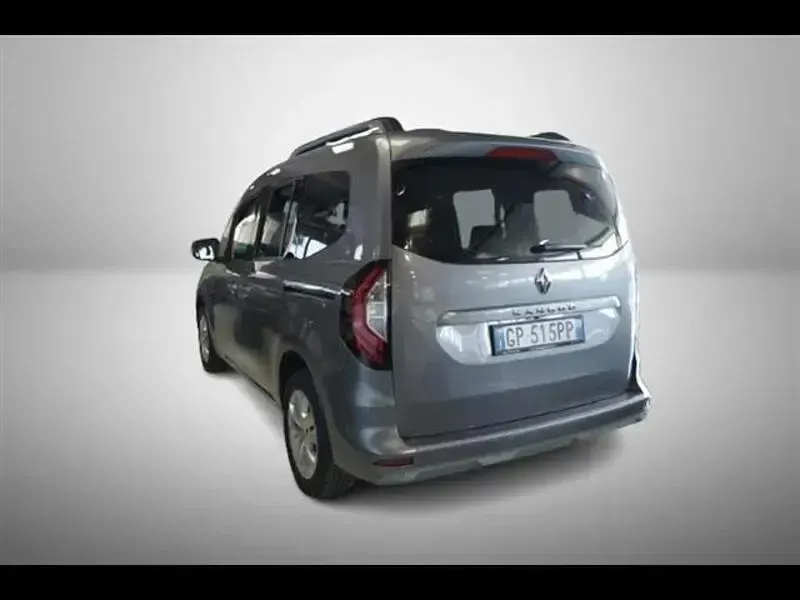 Usata Renault Kangoo Equilibre 2023 Grigio chiaro Monovolume