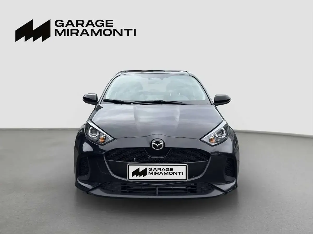 Ny Mazda 2 92 HK (67 kW) 2026 Svart Halvkombi