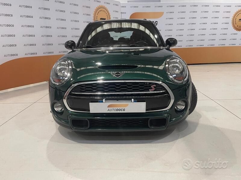 Usata Mini Cooper SD 169 CV (124 kW) 2019 Verde Utilitaria