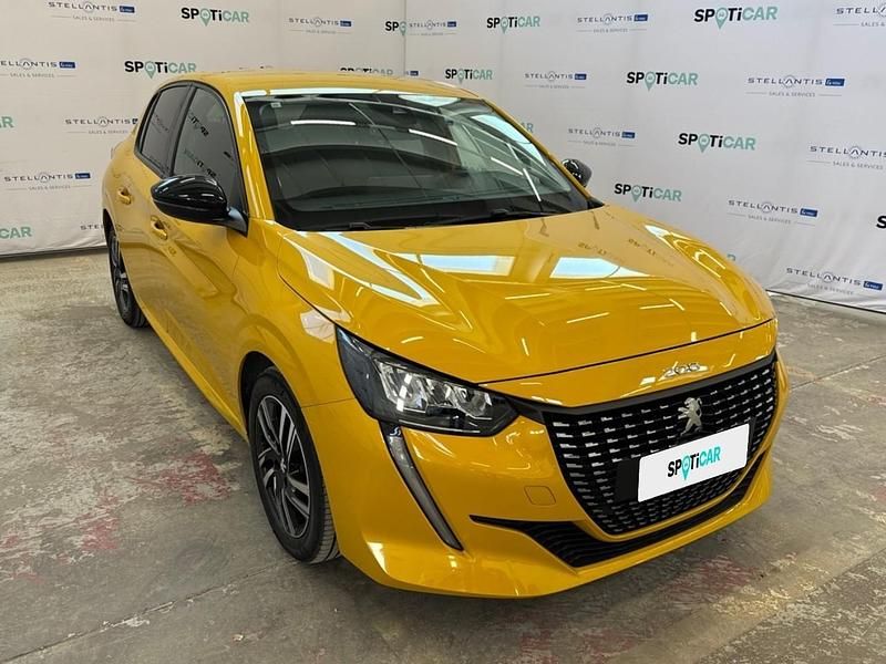 Usata Peugeot 208 Allure 101 CV (74 kW) 2023 Giallo Utilitaria