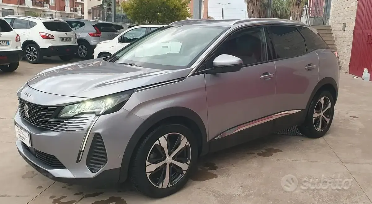 Usata Peugeot 3008 Allure 131 CV (96 kW) 2020 Grigio SUV