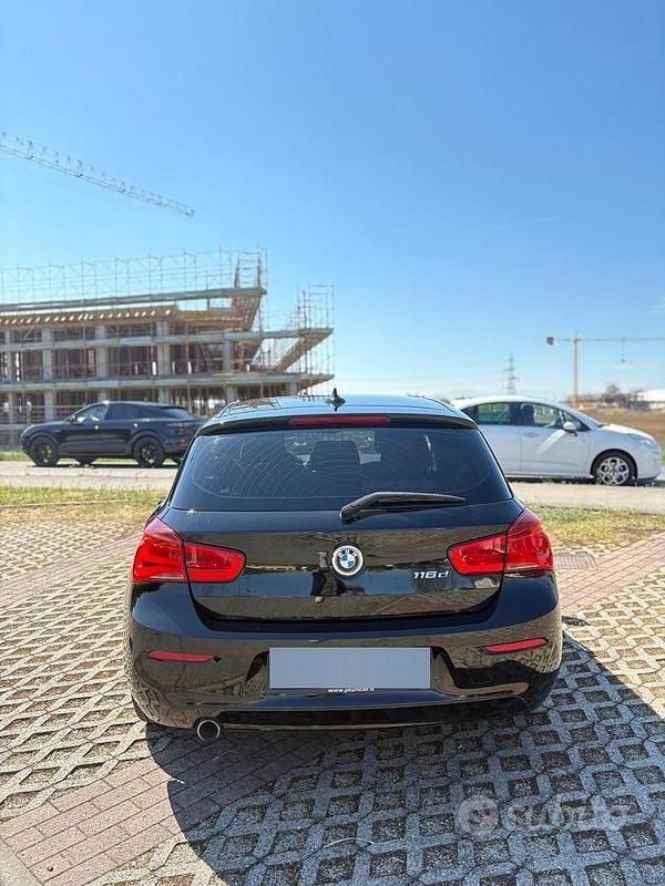 Usata BMW 116 2018 Nero Utilitaria