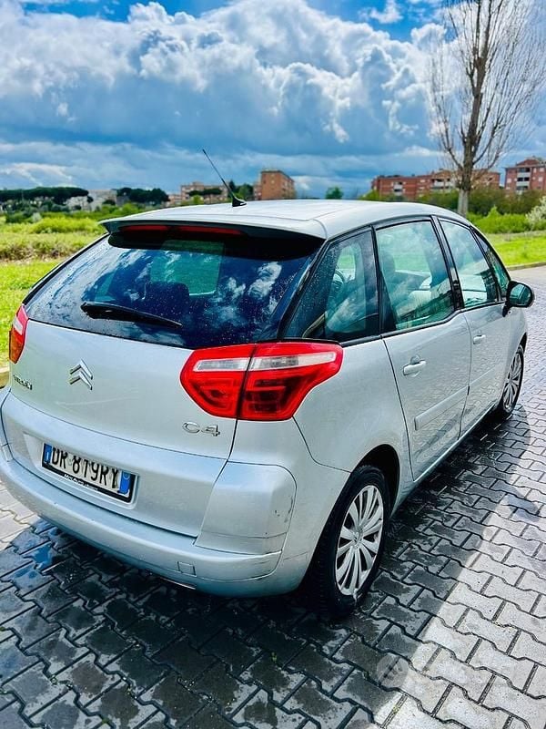 Usado Citroën C4 109 HP (80 kW) 2008 Cinzento Monovolume