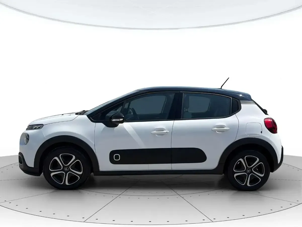 Usata Citroën C3 Feel 82 CV (60 kW) 2017 Bianco tetto nero Berlina