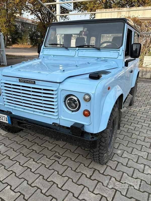 Usata 1998 Land Rover Defender SUV | 17.900 € (Ottimo prezzo) - Immagine 1/4