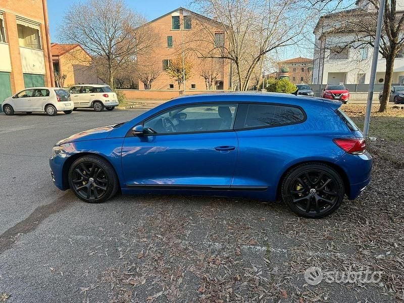 Usata VW Scirocco 122 CV (89 kW) 2009 Blu Coupé