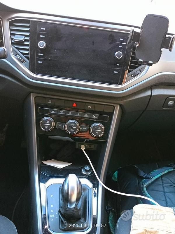 Usata VW T-Roc Cabriolet 150 CV (110 kW) 2024 Cabrio