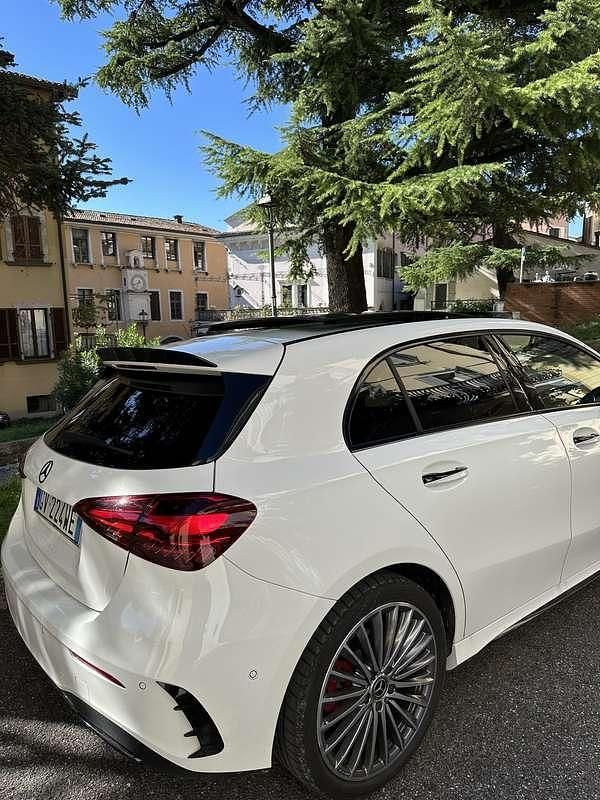 Usata Mercedes A200 AMG Line Premium Plus 163 CV (119 kW) 2023 Berlina