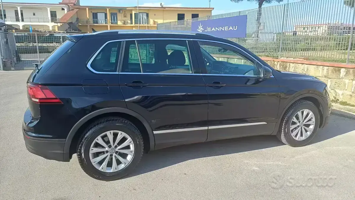 Usata VW Tiguan 150 CV (110 kW) 2019 Nero SUV