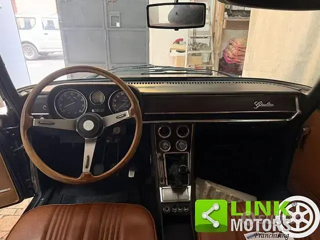Usata Alfa Romeo Giulia Super 86 CV (63 kW) 1970 Marrone Berlina