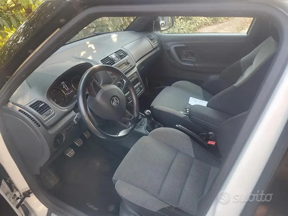 Usata Skoda Fabia Monte Carlo 69 CV (50 kW) 2014 Bianco Berlina