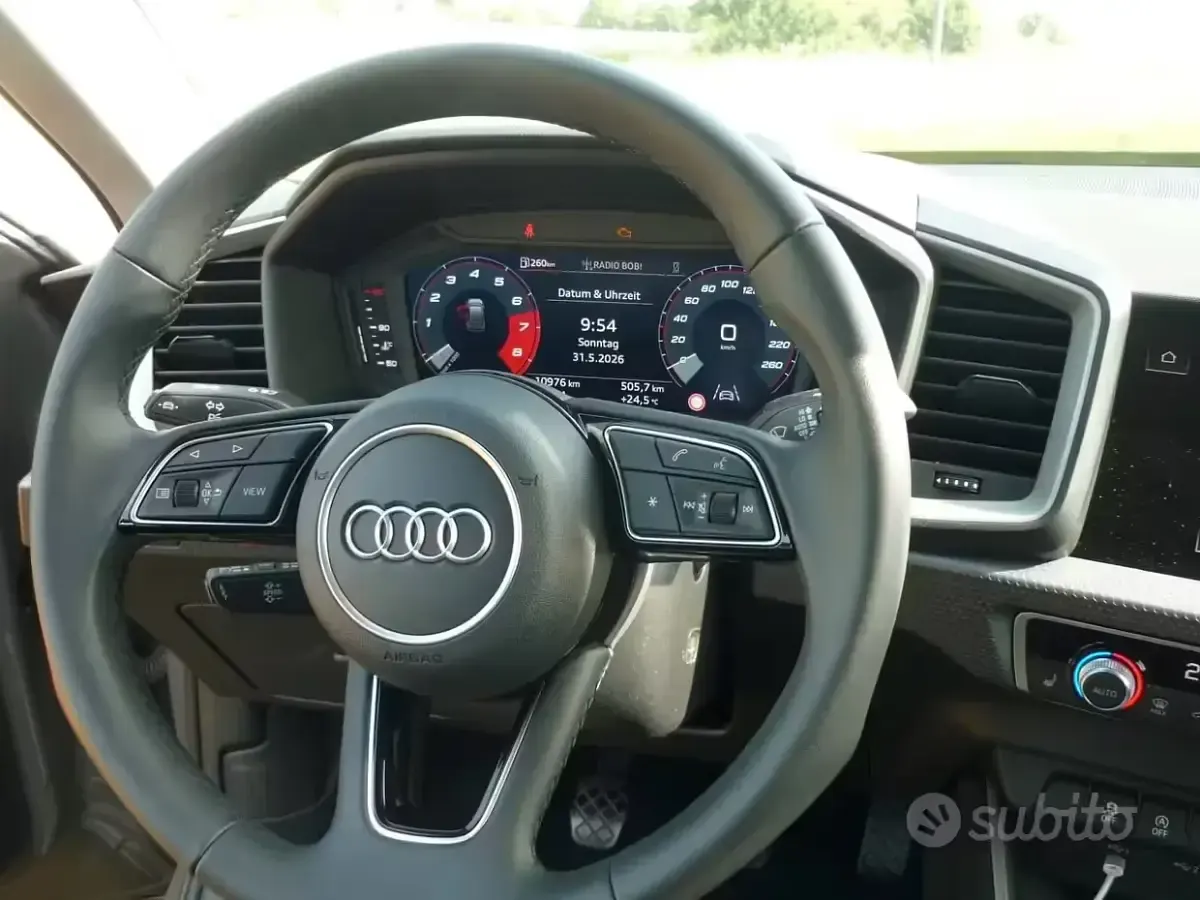 Usata Audi A1 Business 95 CV (69 kW) 2024 Grigio SUV