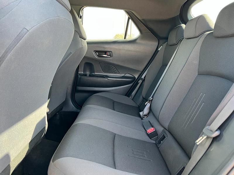 Usata Toyota C-HR Trend 140 CV (102 kW) 2025 Argento SUV