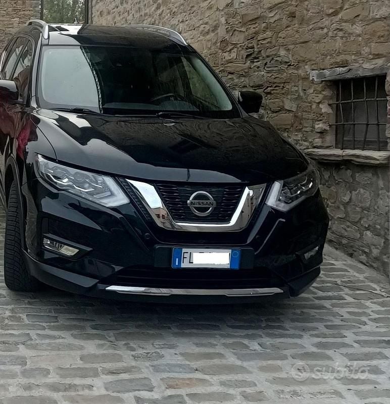 Usata Nissan X-Trail 177 CV (130 kW) 2017 Nero SUV