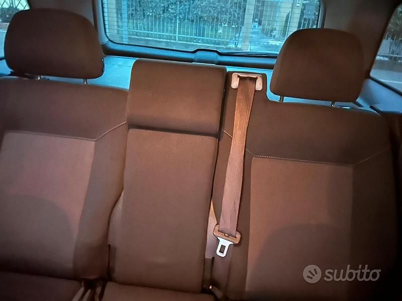 Usata Opel Zafira 2009 Grigio Monovolume