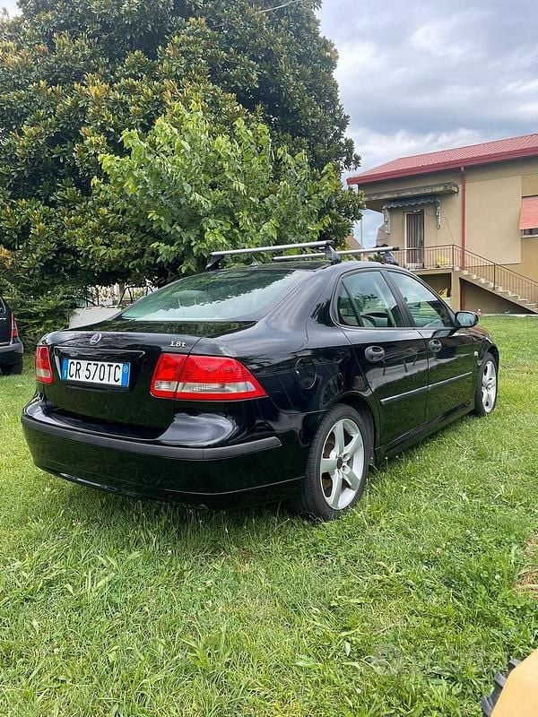 Usata Saab 9-3 Vector 150 CV (110 kW) 2005 Nero Berlina
