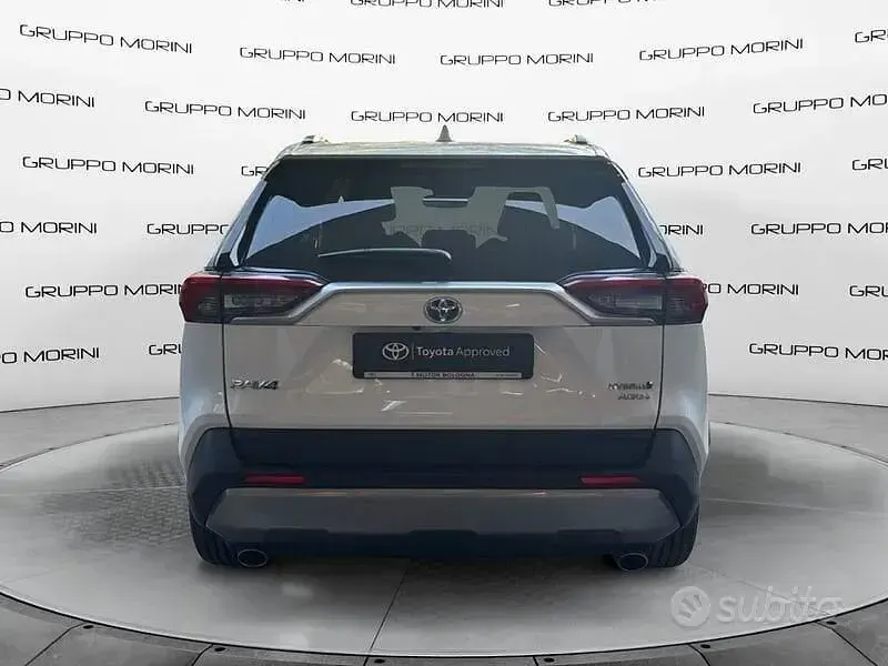 Usata Toyota RAV4 Hybrid Active 222 CV (163 kW) 2024 Other SUV