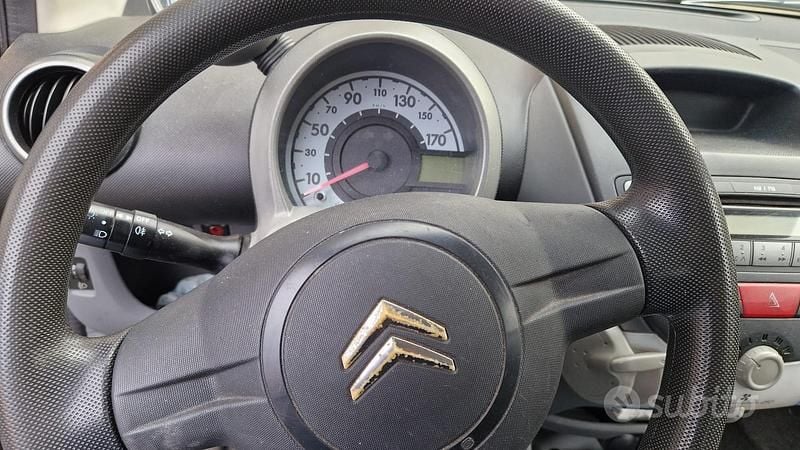 Usata 2007 Citroën C1 Due volumi | 990 € (Super prezzo) - Immagine 1/4