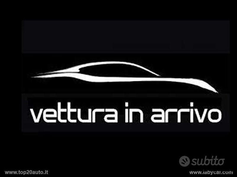 Usata Volvo V40 CC Business Edition 120 CV (88 kW) 2017 Beige Station wagon