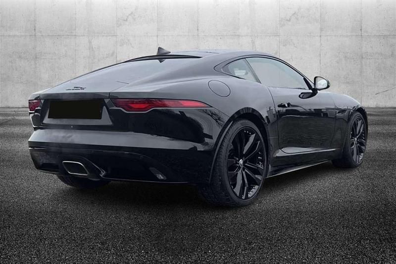Usata Jaguar F-Type R-Dynamic 300 CV (220 kW) 2025 Nero Coupé
