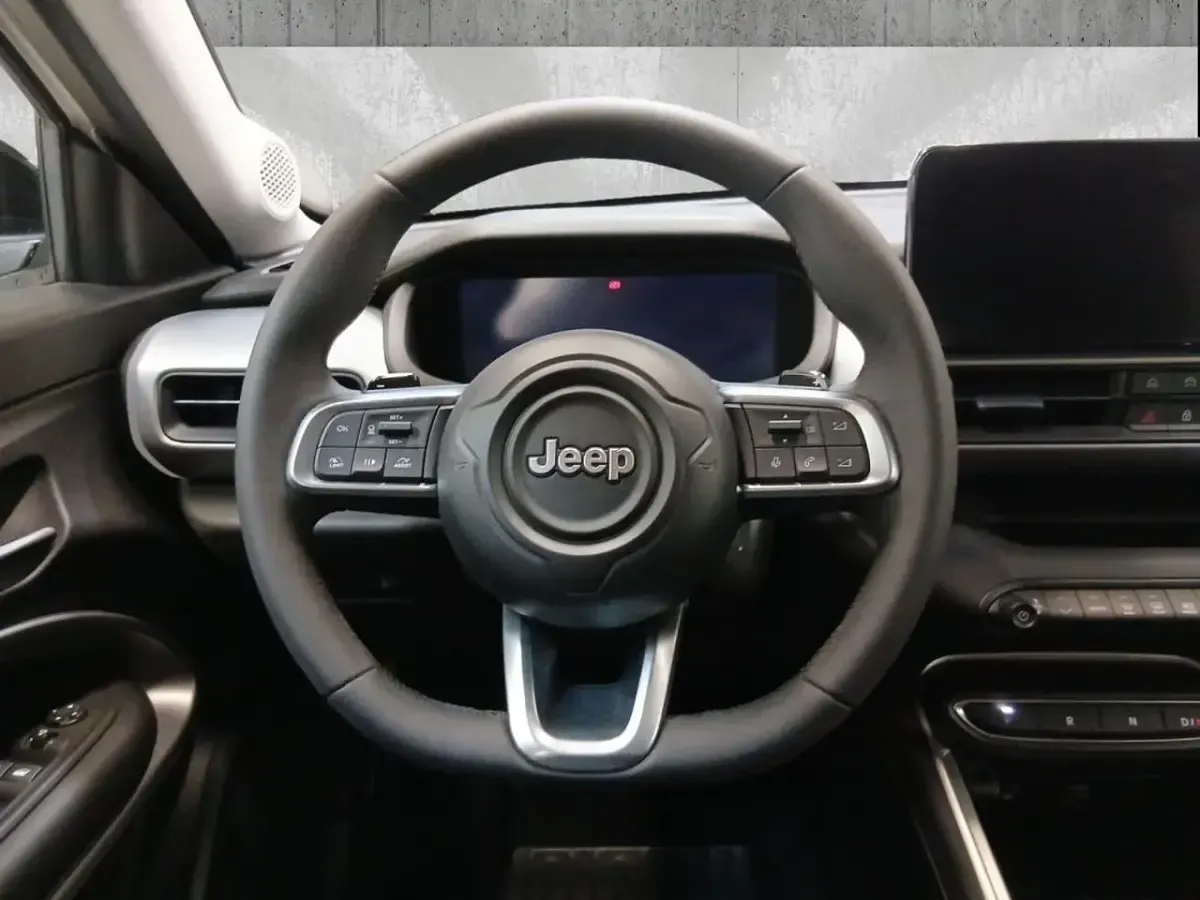 Usata Jeep Avenger Summit 110 CV (80 kW) 2025 Bianco SUV