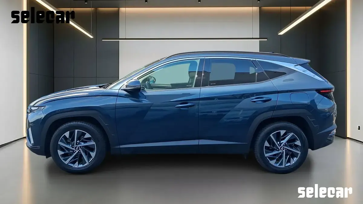 Usata Hyundai Tucson 116 CV (85 kW) 2022 7w blu royal navy SUV