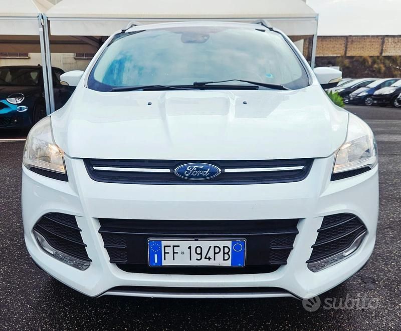 Usata Ford Kuga Titanium 150 CV (110 kW) 2016 Bianco SUV