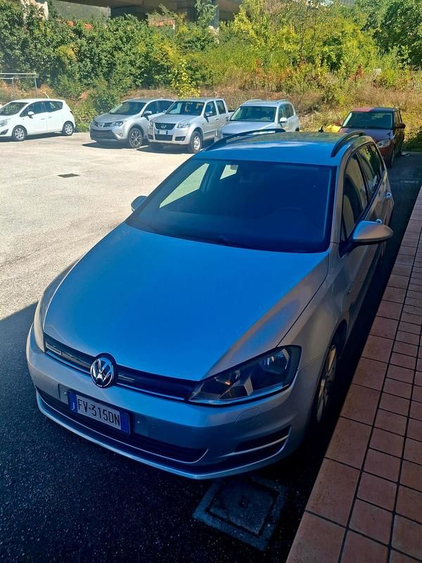 Usata VW Golf VII Comfortline 149 CV (109 kW) 2015 Argento Station wagon