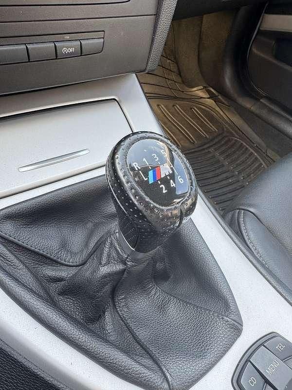 Begagnad BMW 318 M Sport 143 HK (105 kW) 2008 Sedan