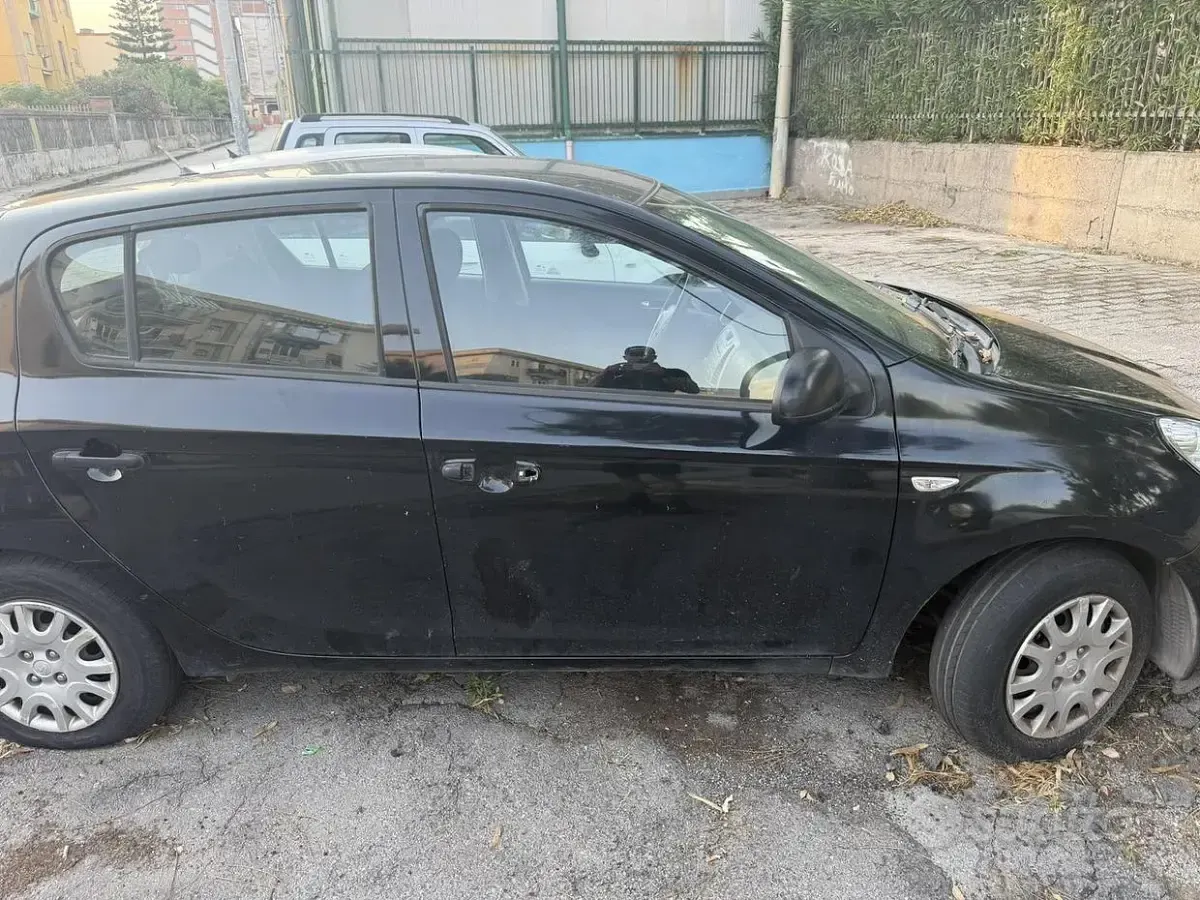 Usata Hyundai i20 78 CV (57 kW) 2011 Utilitaria