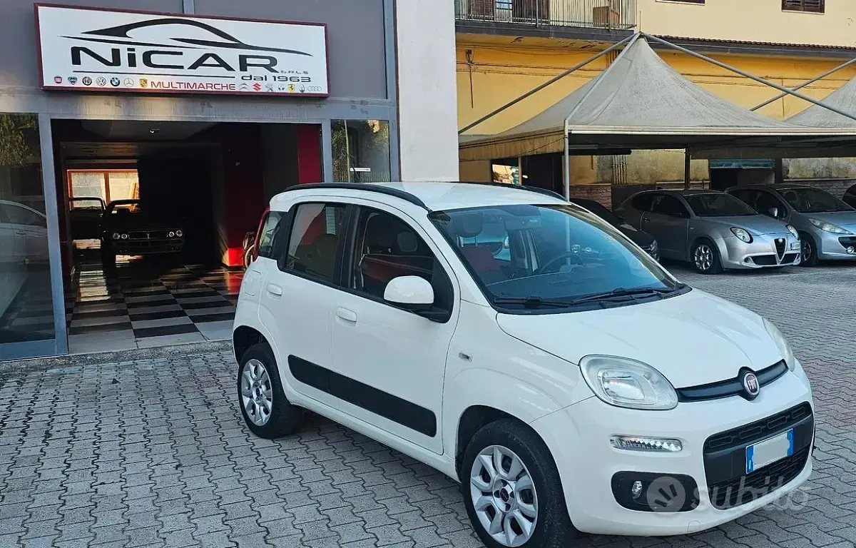 Usata Fiat Panda Lounge 80 CV (58 kW) 2014 Bianco Utilitaria