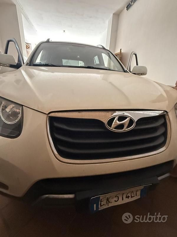 Usata 2012 Hyundai Santa Fe SUV | 5500 € (Buon prezzo) - Immagine 1/4