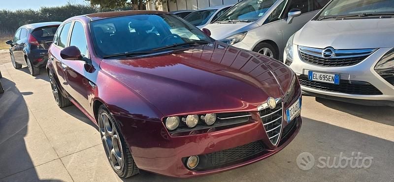 Usata Alfa Romeo 159 185 CV (136 kW) 2010 Rosso Station wagon