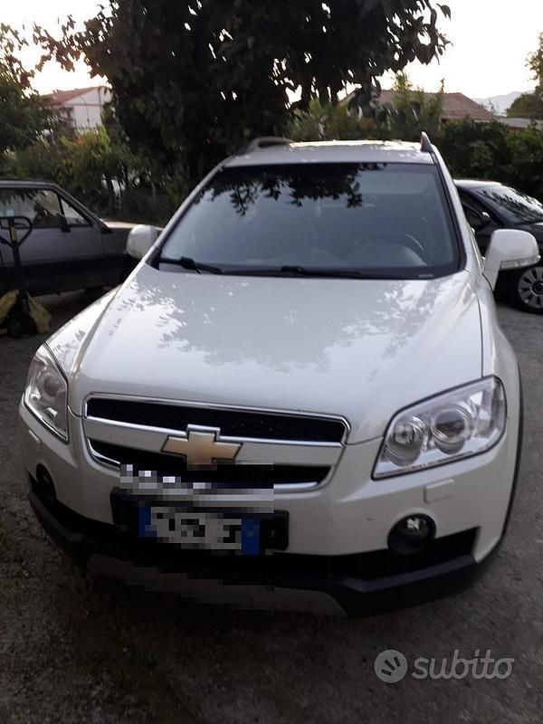 Usata Chevrolet Captiva 2009 Bianco SUV