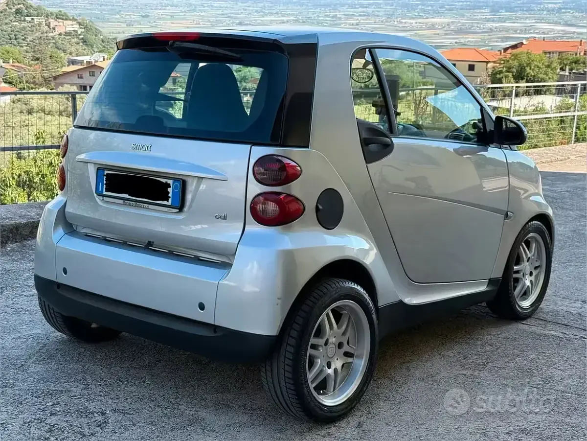 Usata Smart ForTwo Coupé 45 CV (33 kW) 2008 Grigio Coupé