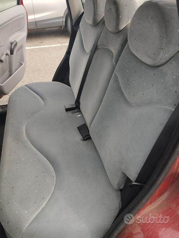 Usata Citroën C3 2001 Rosso Berlina