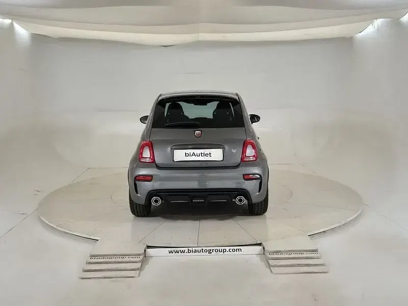 Usata Abarth 595 165 CV (121 kW) 2024 Grigio Utilitaria