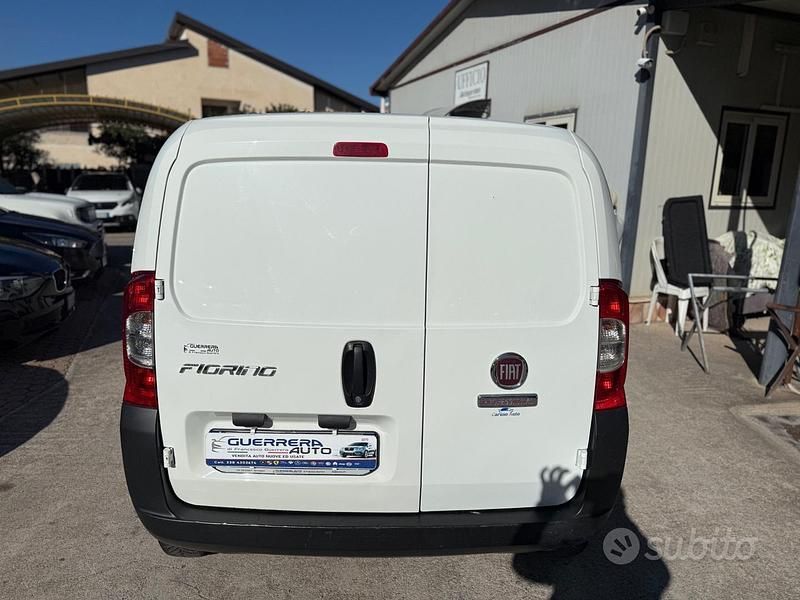 Usata Fiat Fiorino 80 CV (58 kW) 2018 Bianco Monovolume